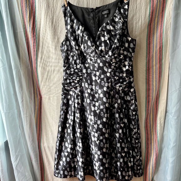 Adrianna Papell Dresses & Skirts - Adrianna Papell Fit and Flare Dress Size 12